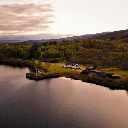 Cabins At Old Pier House Apartment Fort Augustus Exterior photo