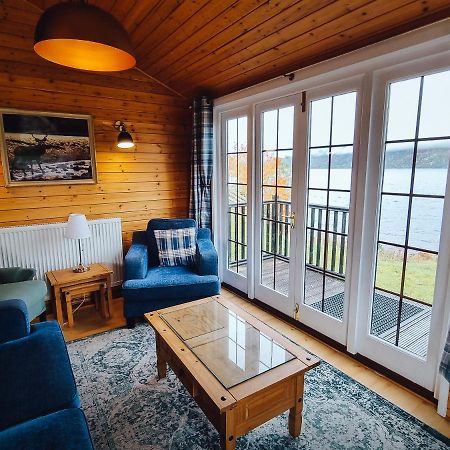 Cabins At Old Pier House Apartment Fort Augustus Exterior photo