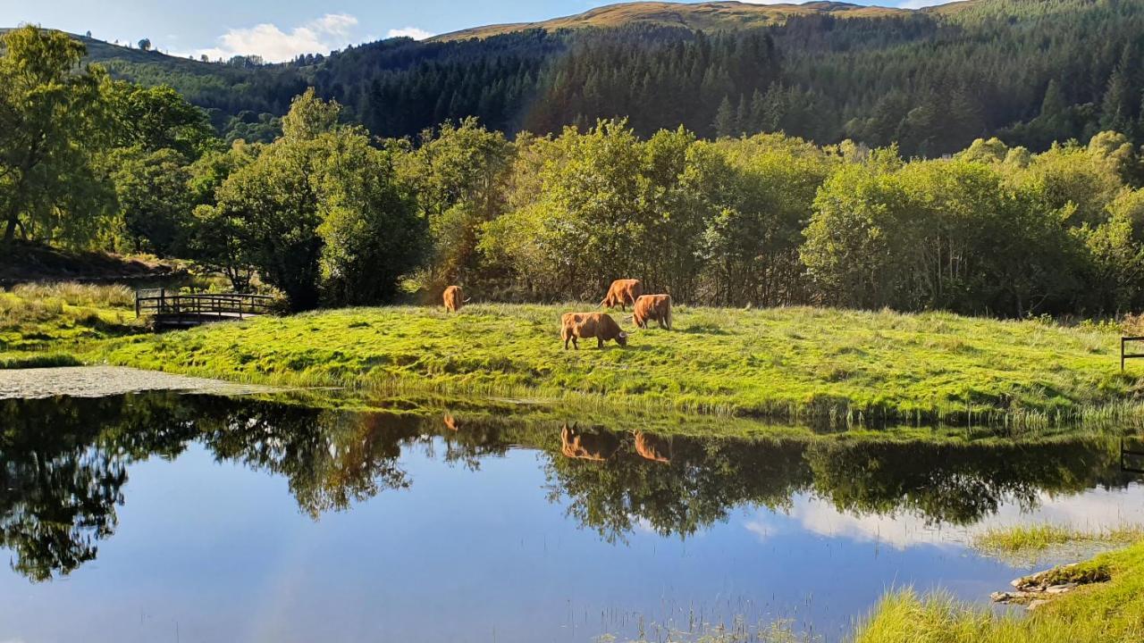 Cabins At Old Pier House Apartment Fort Augustus Exterior photo