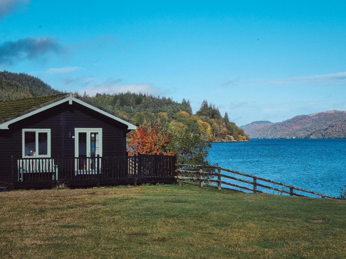 Cabins At Old Pier House Apartment Fort Augustus Exterior photo